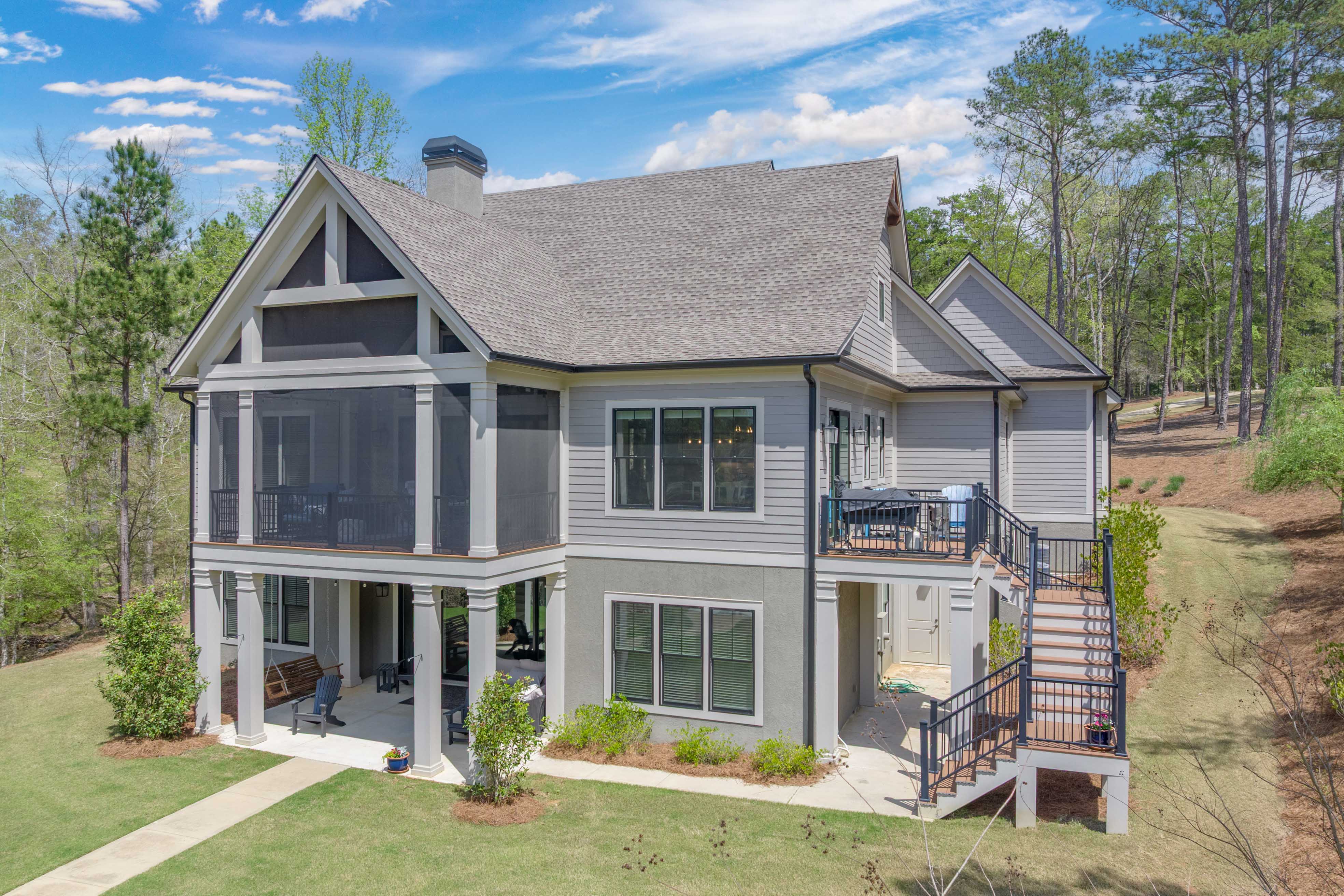 2321 Cherokee Drive image 3